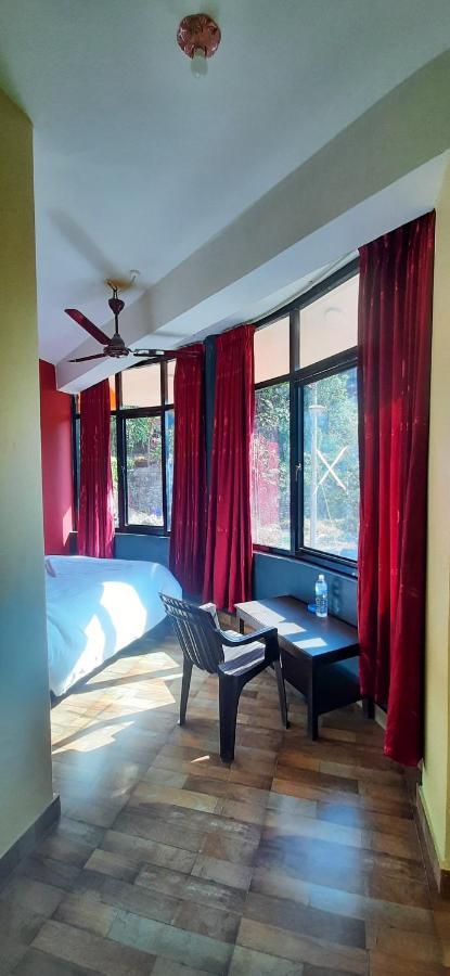 The Maple Inn Pokhara Buitenkant foto