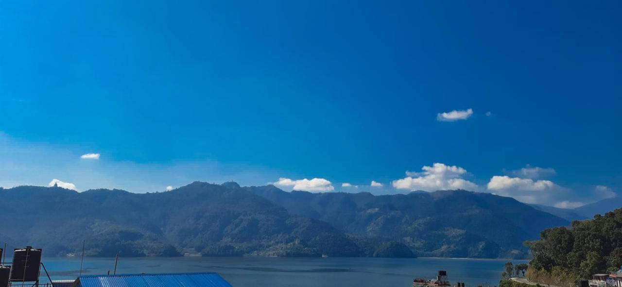 The Maple Inn Pokhara Buitenkant foto