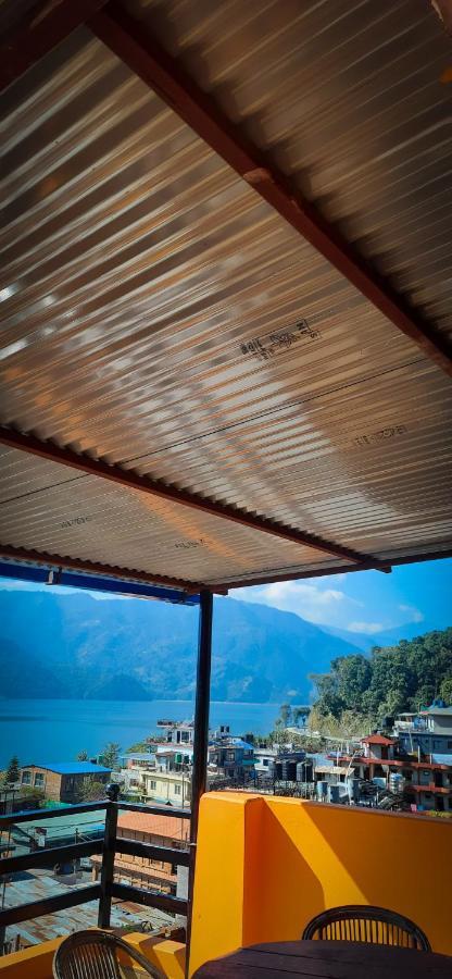 The Maple Inn Pokhara Buitenkant foto