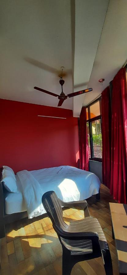 The Maple Inn Pokhara Buitenkant foto